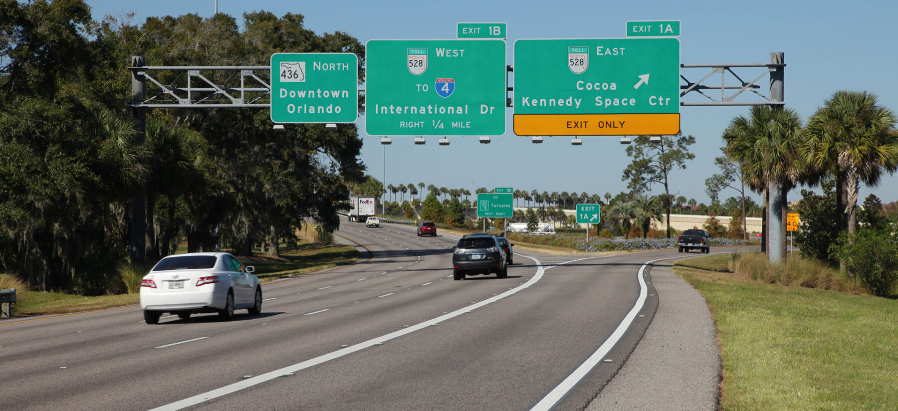 528-exit Exit to State Road 436 North, State Road 528 West to Interstate 4 and International Drive, and State Road 528 East to Cocoa Beach Kennedy Space Center